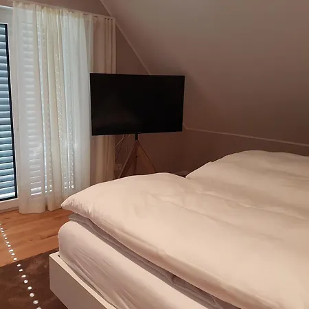 Moselhaus By Cluesserath-wittmann 公寓