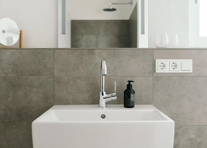 Moselhaus By Cluesserath-wittmann * Trittenheim